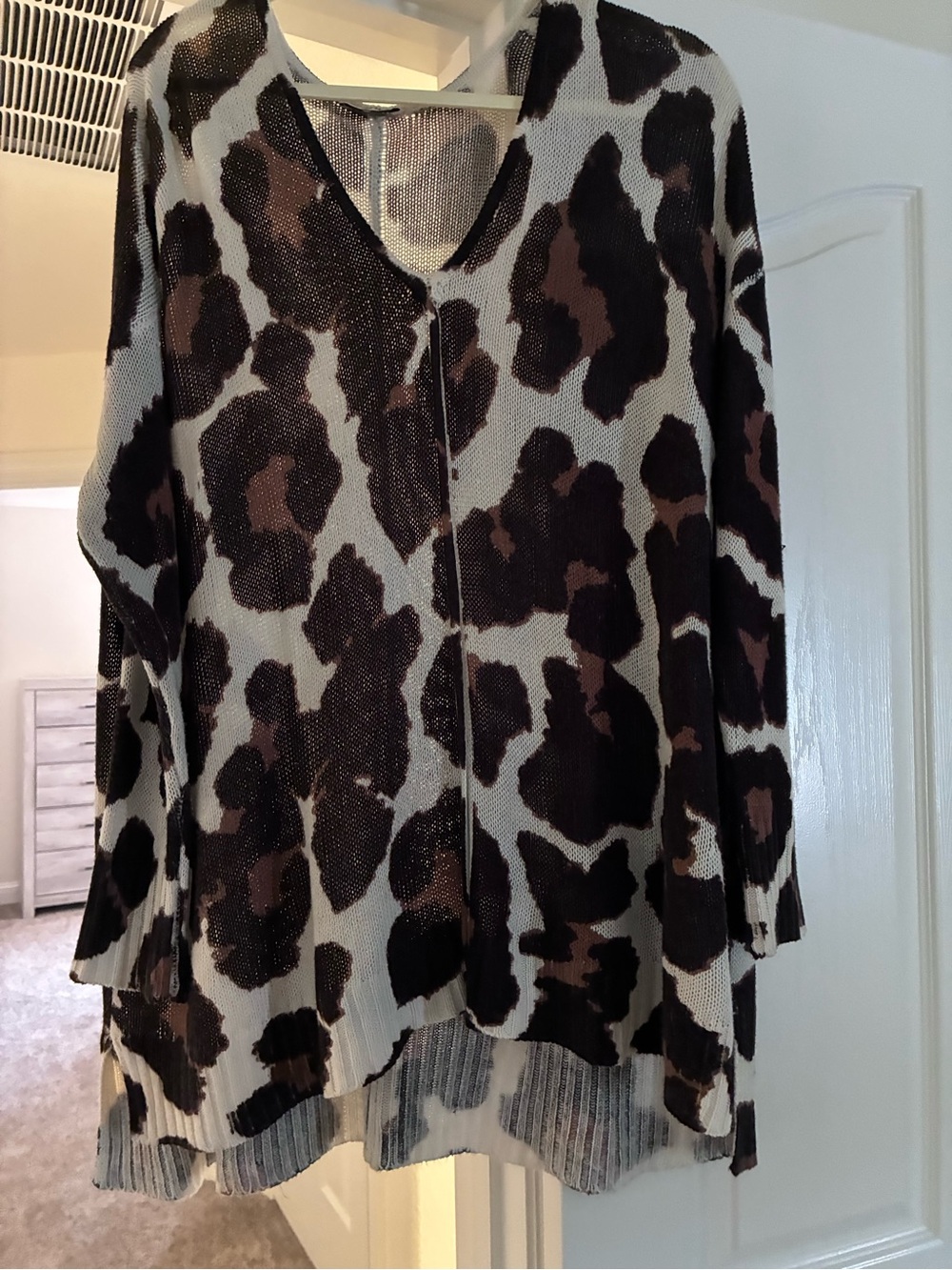 Show Me Your Mumu Leopard Print V-Neck Knit Top - Brown/Black/Cream